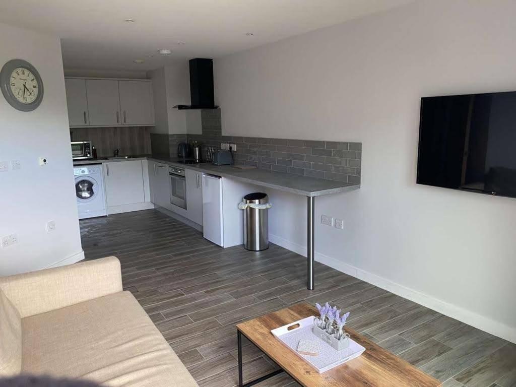 Gunwharf Apartment 朴次茅斯 外观 照片